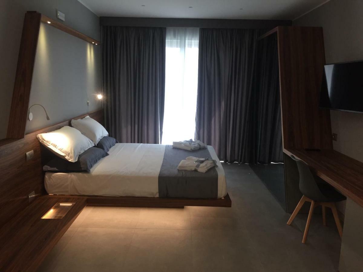 B&B Rakel Home Milazzo Luaran gambar